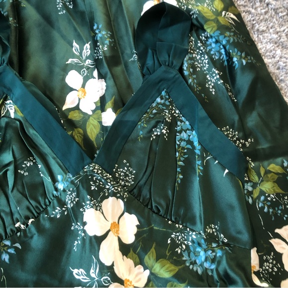 NEW Reformation Neola Silk Midi Dress - Portia Green Floral - Picture 7 of 10